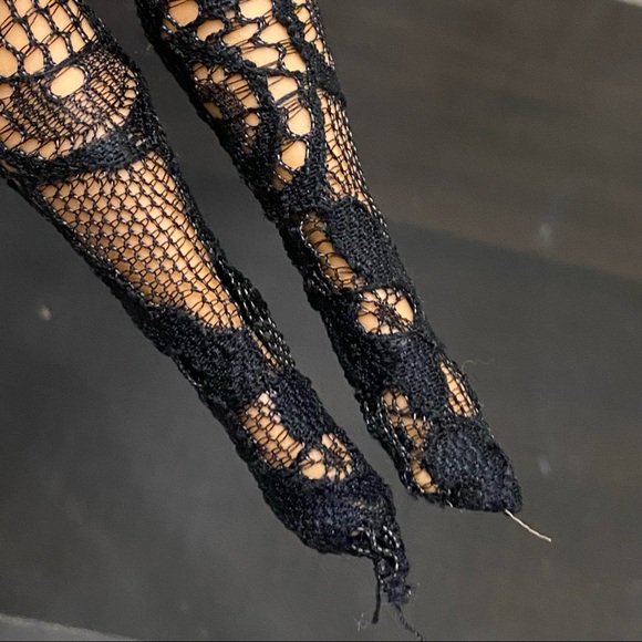 L.O.L Surprise OMG Fame Queen 9" Fashion Doll - Picture 9 of 9